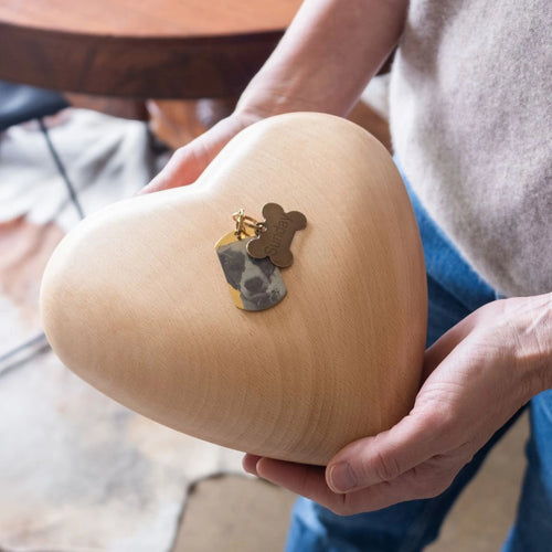 Beechwood Love Heart Urn