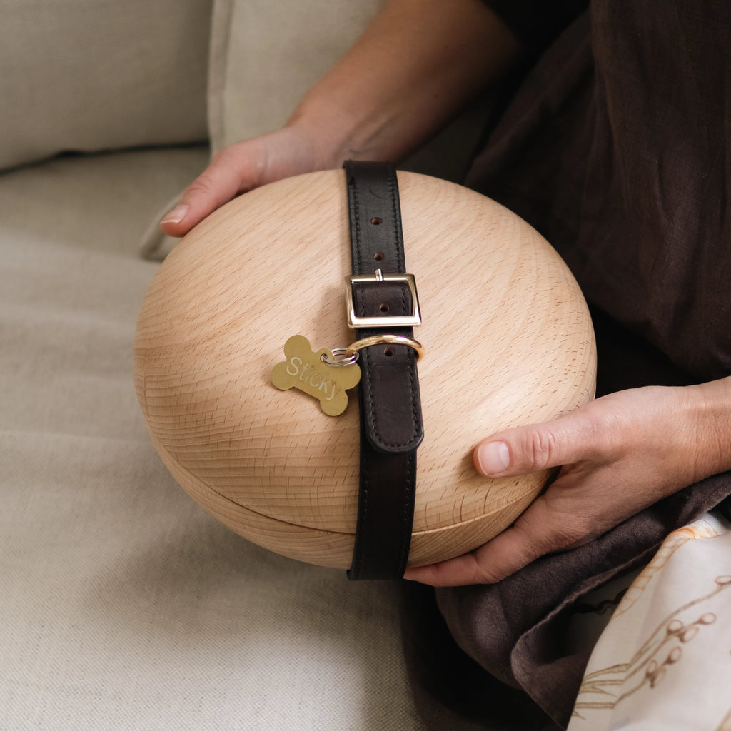 Round beechwood pet urn with leather collar — Rest By Me